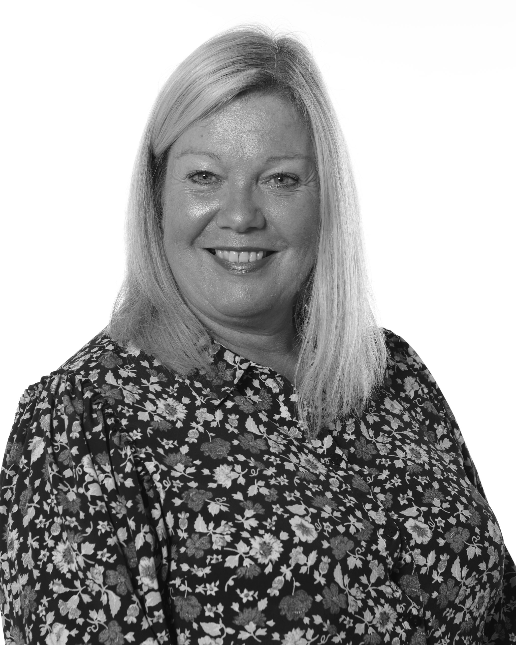 Mrs Jane Earnshaw