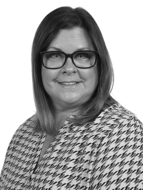 Suzanne Rawson Administration Uniform Co ordinator